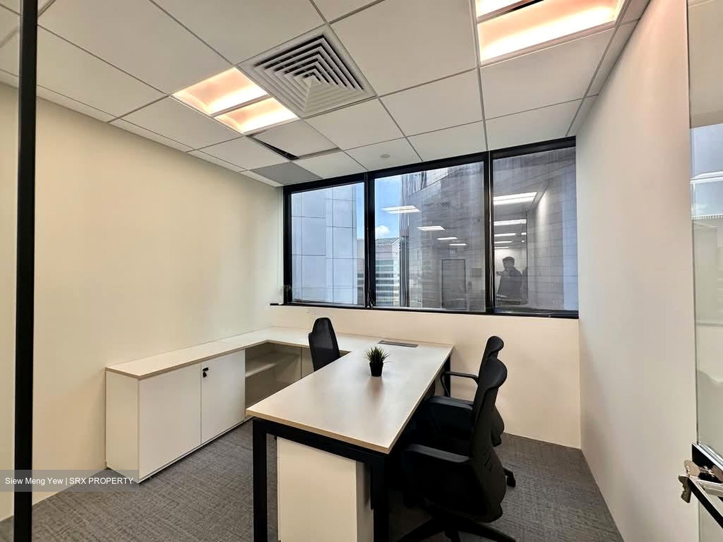 Republic Plaza (D1), Office #538689091